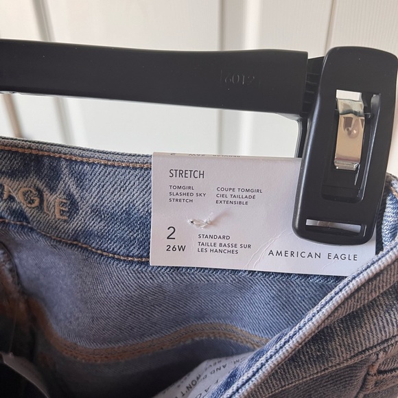 American Eagle tomgirl Jean size 2 - Picture 3 of 4